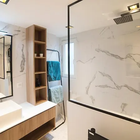 Cosy Hypercentre Apartment *